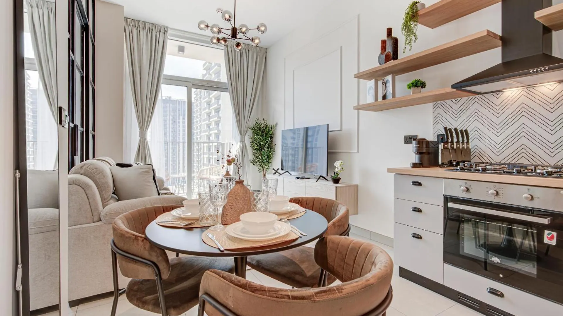 Trophy - Contemporary Living At Dubai Hills Socio Tower Apartment